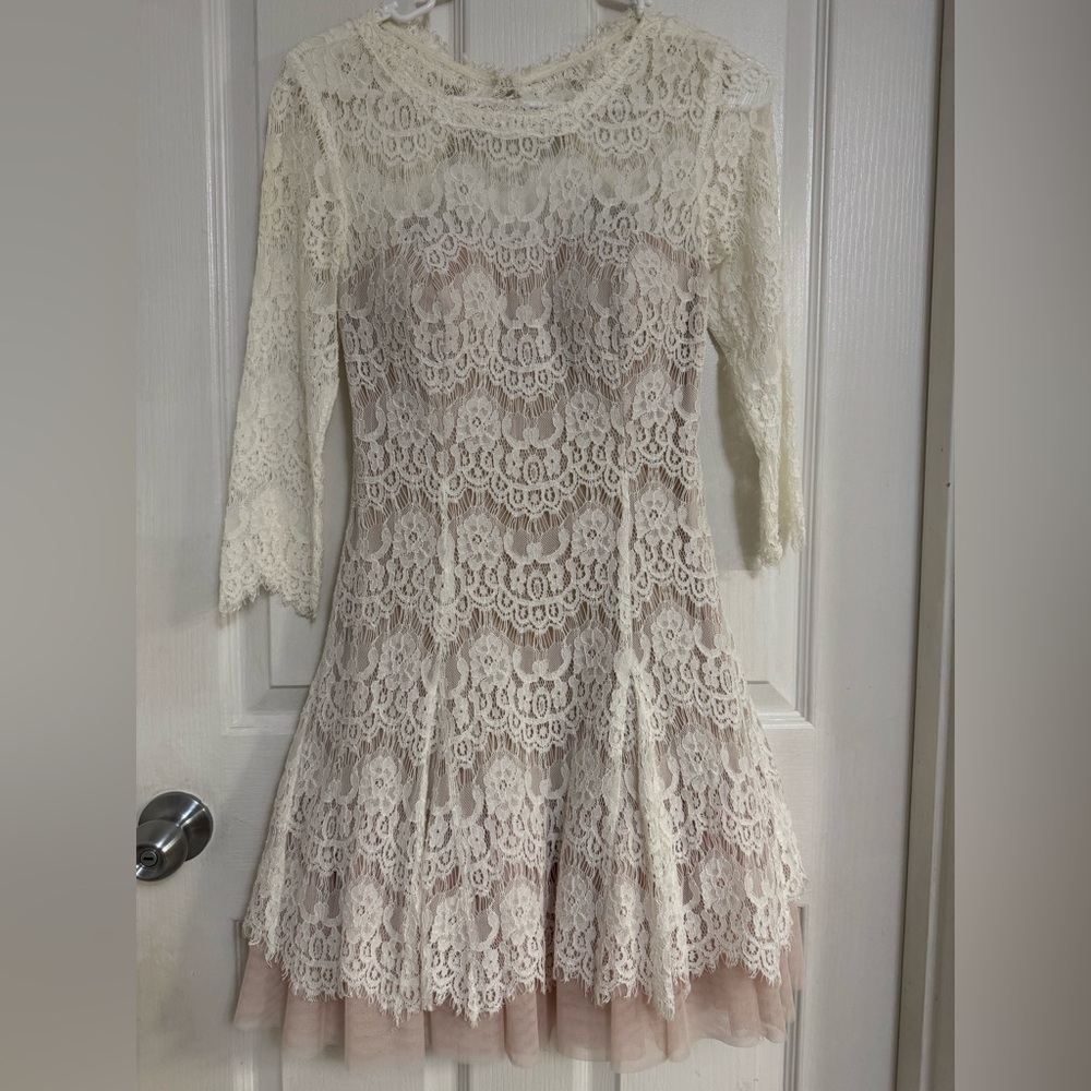 Betsy & Adam Lace Fit & Flare Dress - Size 2 - Picture 2 of 13